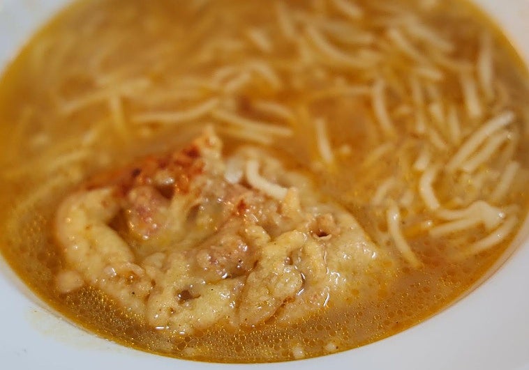 El económico cocido hecho en horno de leña que ofrece un barrio de Valladolid